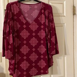 Very comfy blouse.  Size 2x